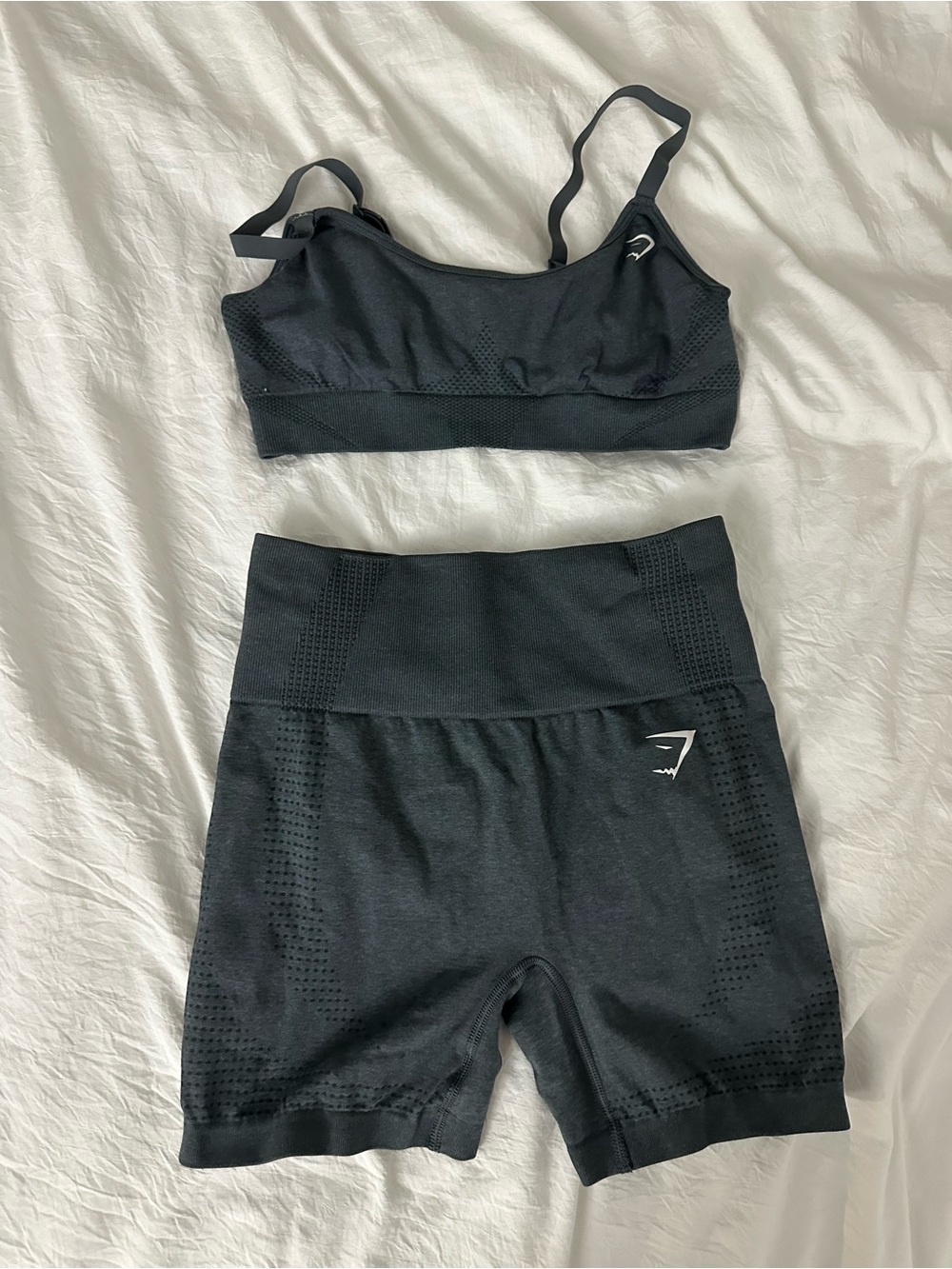 Gymshark charcoal grey Seamless Sports Bra + High Waist Bike Shorts Set